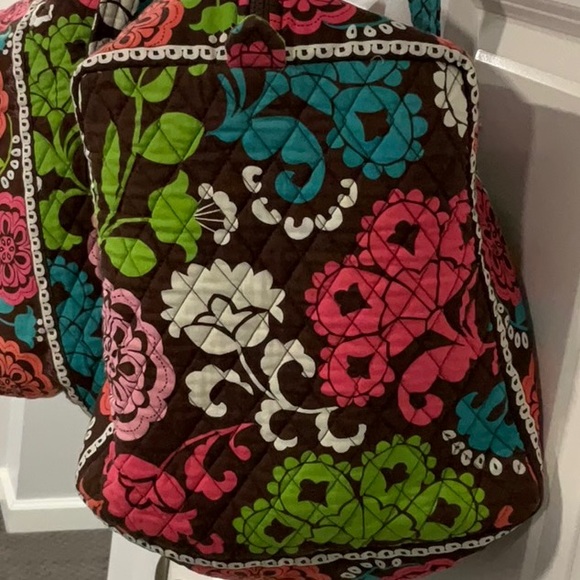 Vera Bradley Lola Pattern Large Duffle - Picture 4 of 9